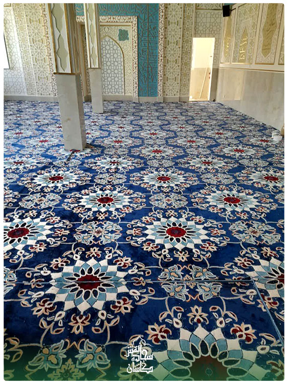 نمونه کار فرش تشریفات برای مسجد رنگ آبی نمونه کار فرش تشریفات برای مسجد رنگ آبی