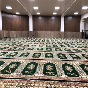 نصب سجاده فرش مسجد در ساری در تاریخ 1397/02/09